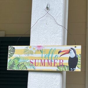 🌴 Hello Summer Tropical Toucan Hanging Sign 🌴